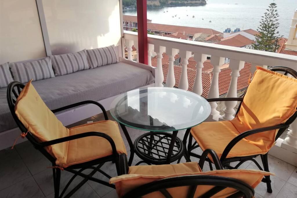 Ueber Den Daechern Von Koroni Exterior foto