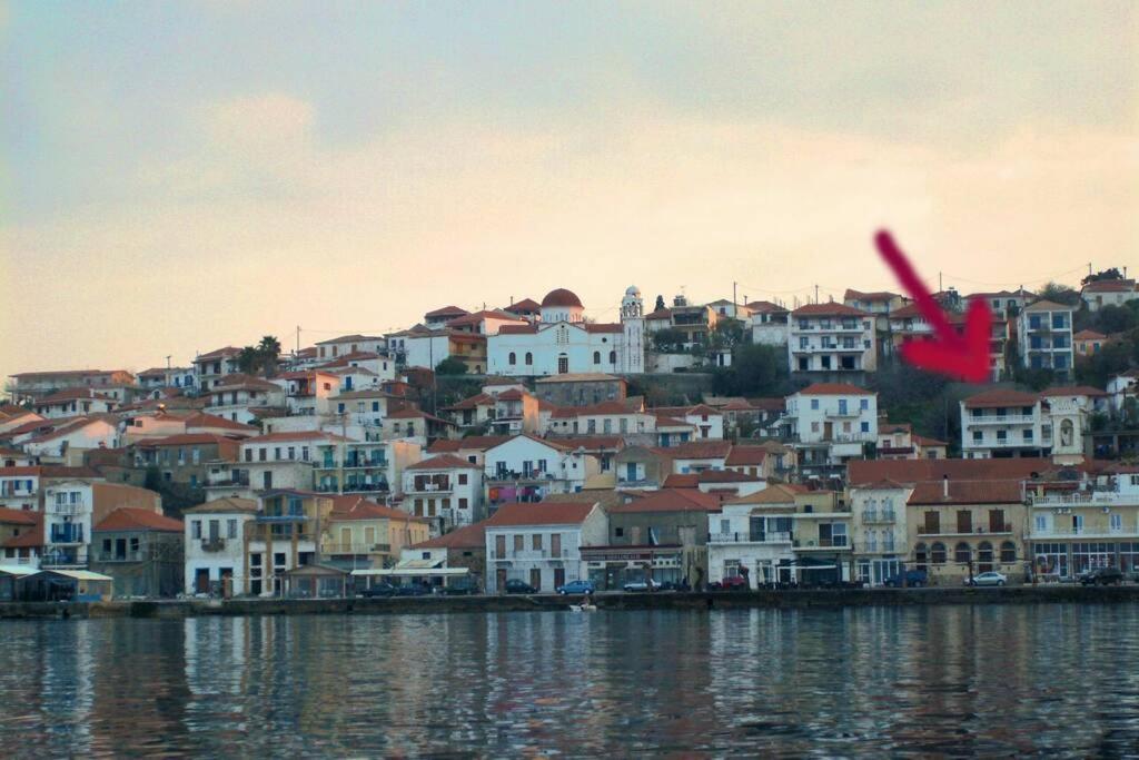 Ueber Den Daechern Von Koroni Exterior foto